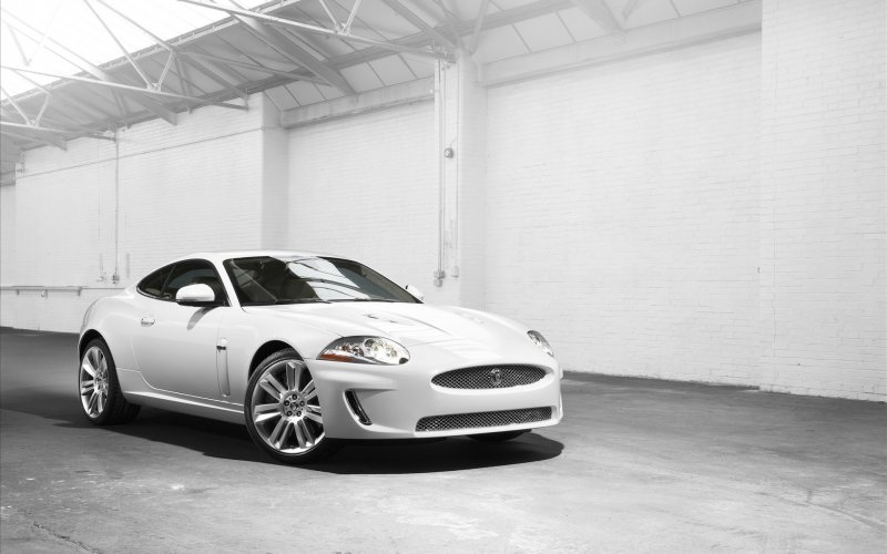 Jaguar XKR 2010