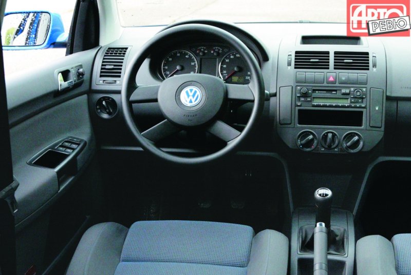 Volkswagen Polo 2005 салон