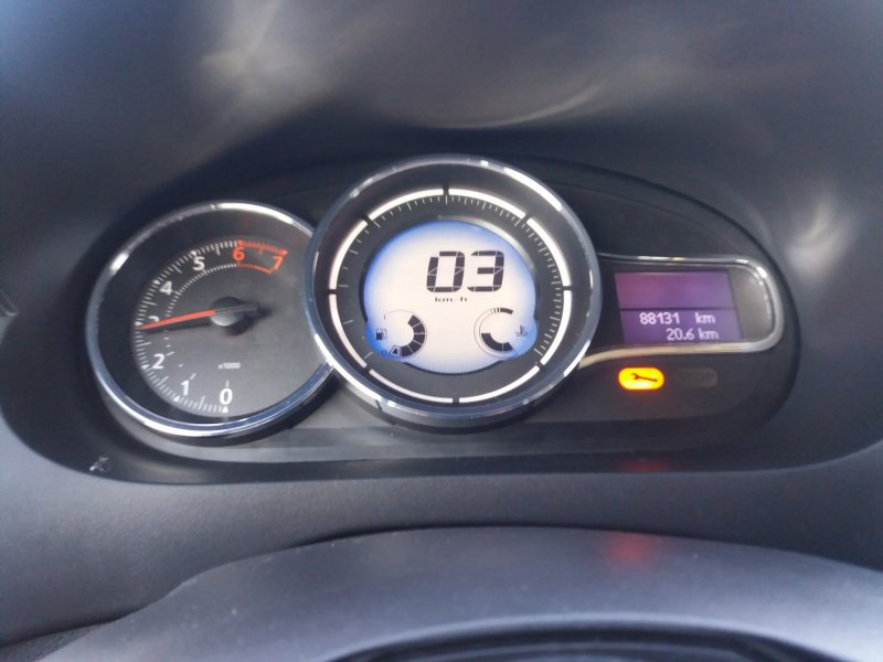 Renault Megane III приборная