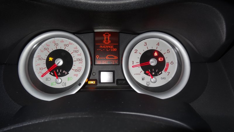 Renault Megane приборная панель
