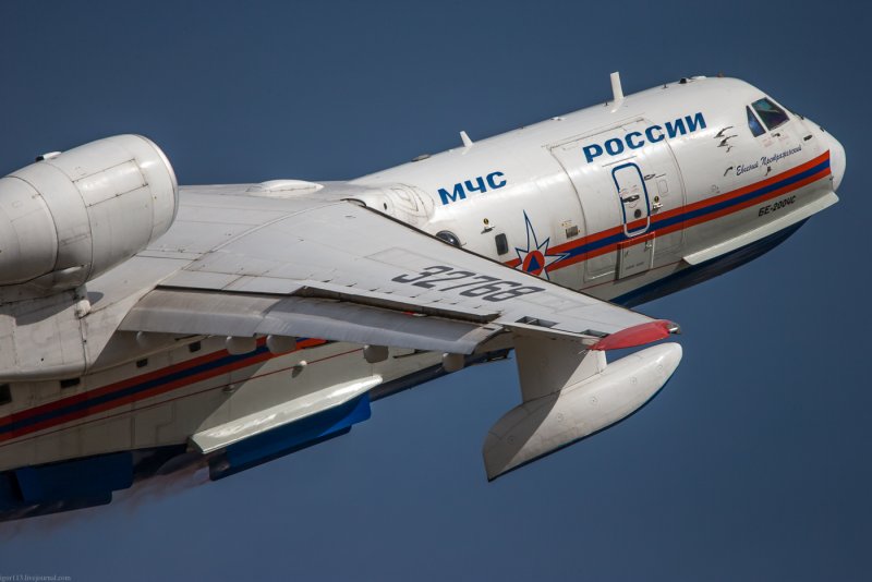 Самолет-амфибия бе-200
