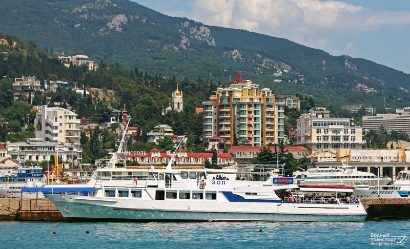 Крым Ялта порт