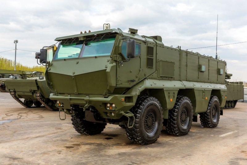 Броневик КАМАЗ 63968