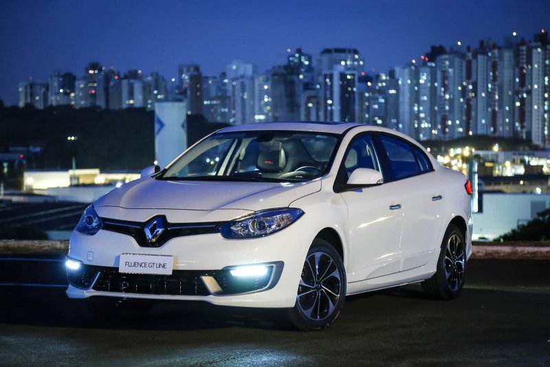 Ренаулт Fluence