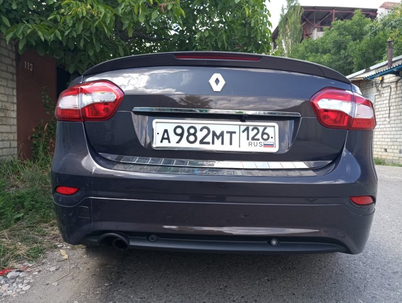 Накладка хром Renault Fluence