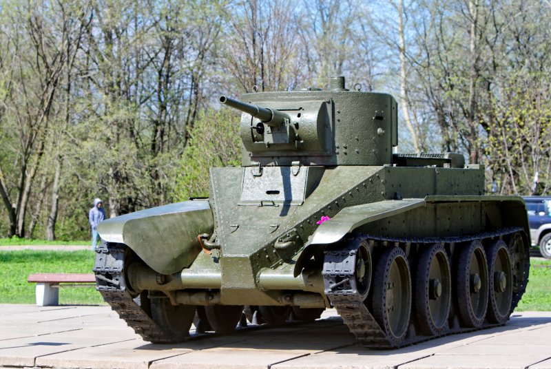 Танк СССР БТ 2