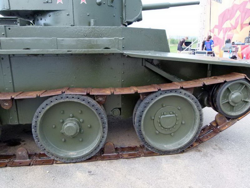 Танк БТ 5