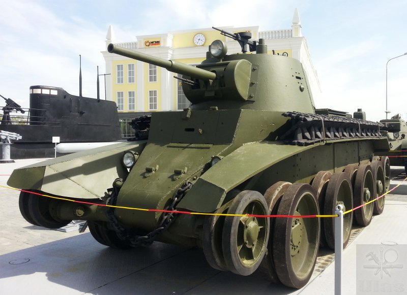 БТ-7 танк