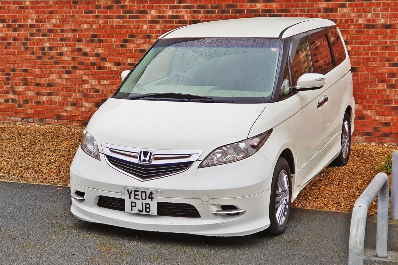 Honda Elysion 2009