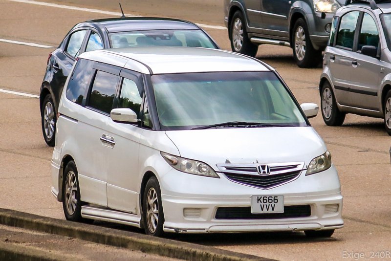 Honda Elysion 2009
