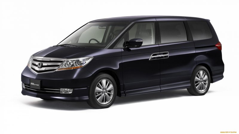 Минивэн Honda Elysion 2017