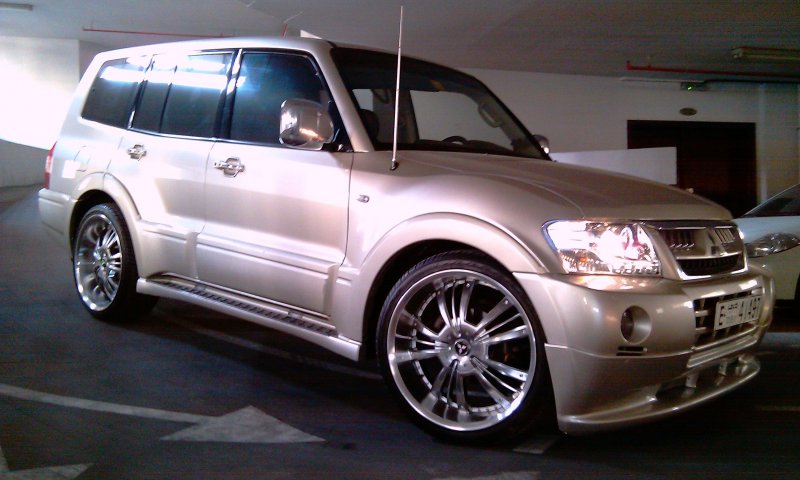 Mitsubishi Pajero 2005 Tuning