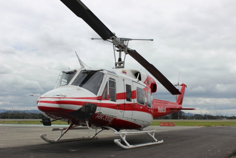 Bell b212