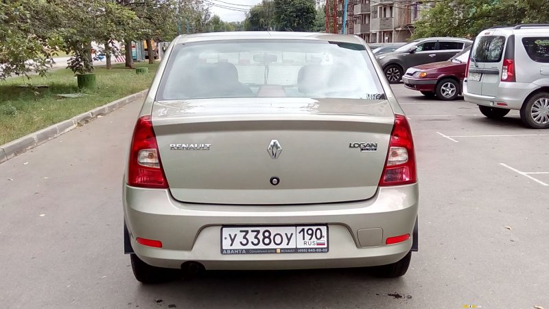 Рено Логан 1 Рестайлинг зад