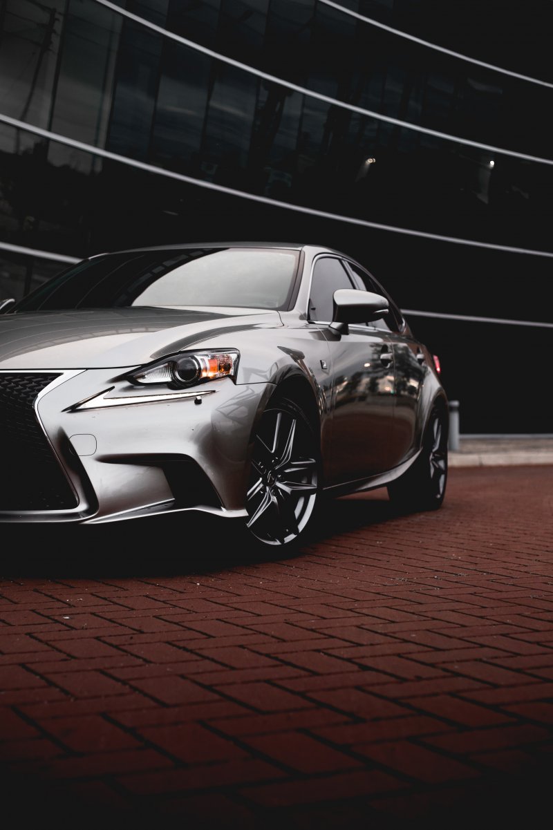 Lexus 800