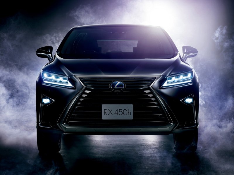 Lexus RX 8