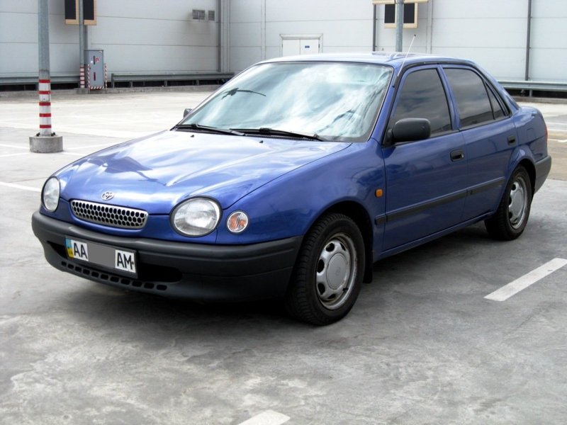 Corolla e110 хэтчбек