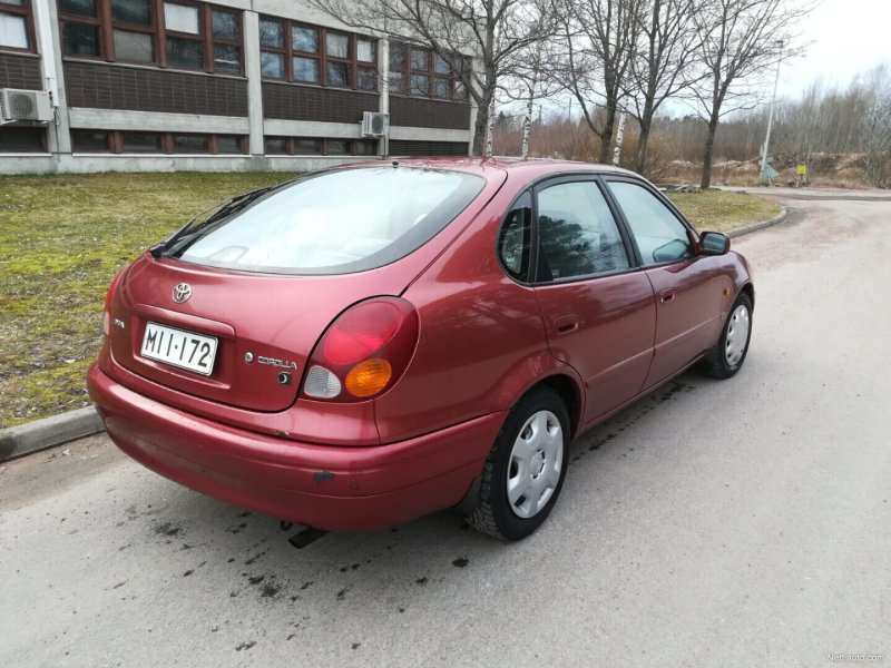 Toyota Corolla 1998 e110