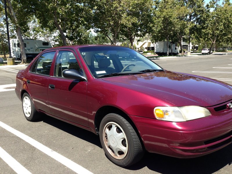 Toyota Corolla e11 2000