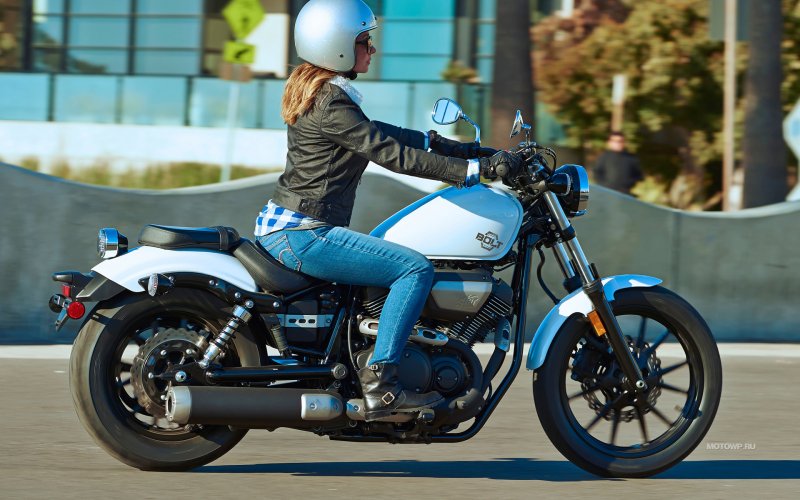 Yamaha Bolt
