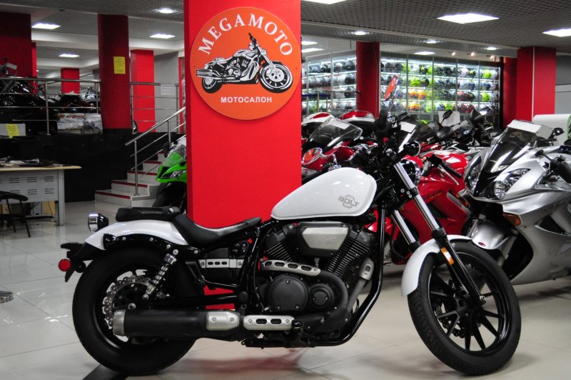 Yamaha Bolt 950