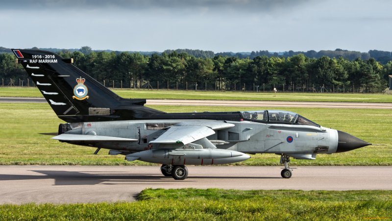 Самолёт Panavia Tornado gr4