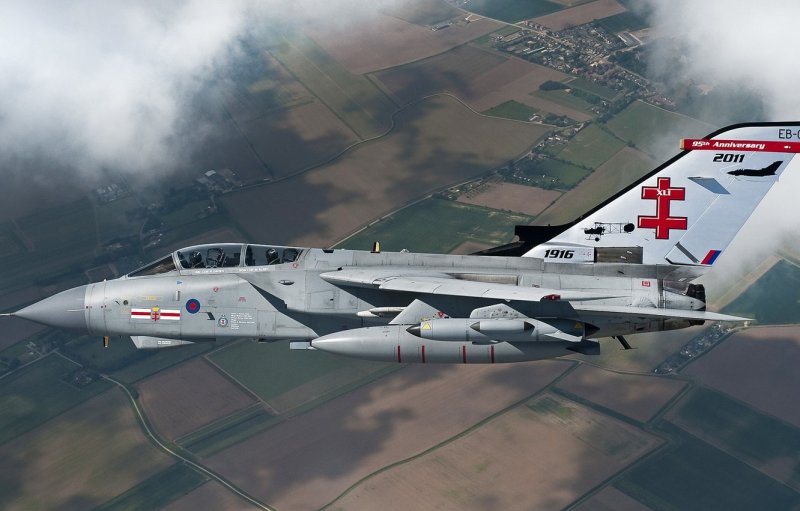 Tornado IDS Альпы