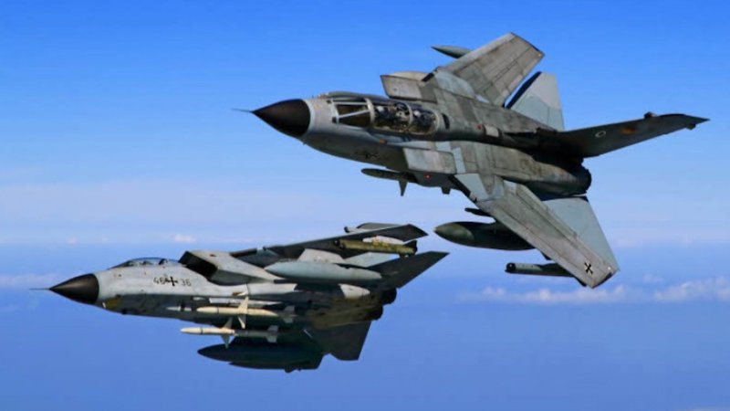 Tornado самолет