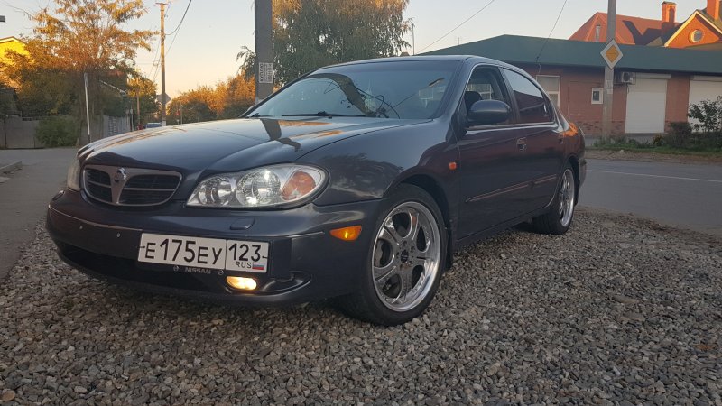 Nissan maxima a33 Tuning