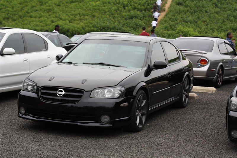 Nissan maxima 2002 Tuning