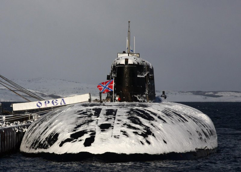 Подводный атомный ракетоносец Орел проект 949а Антей