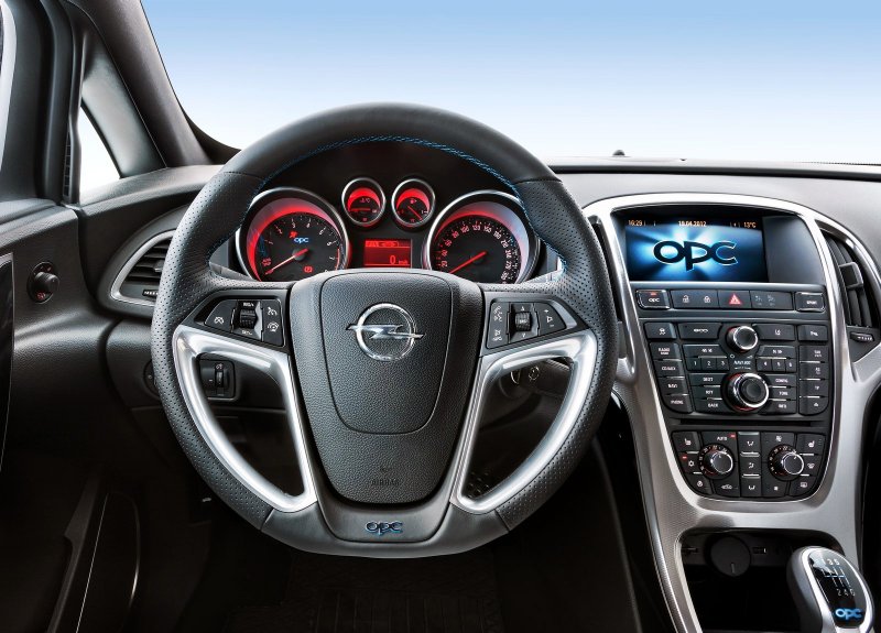 Opel Astra j 2014 салон
