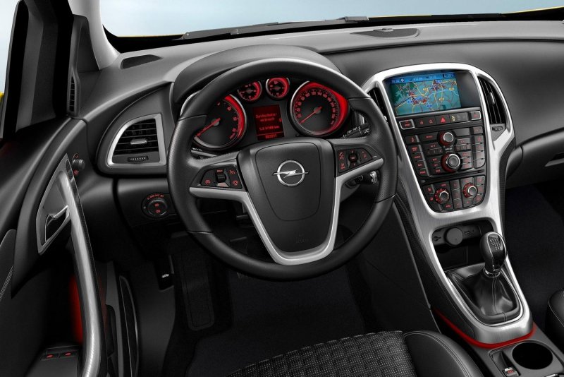 Opel Astra j 2012 салон