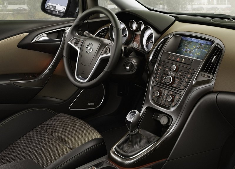 Opel Astra j 2014 салон