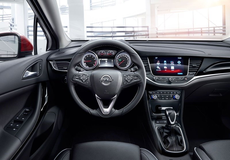 Opel Astra k 2015
