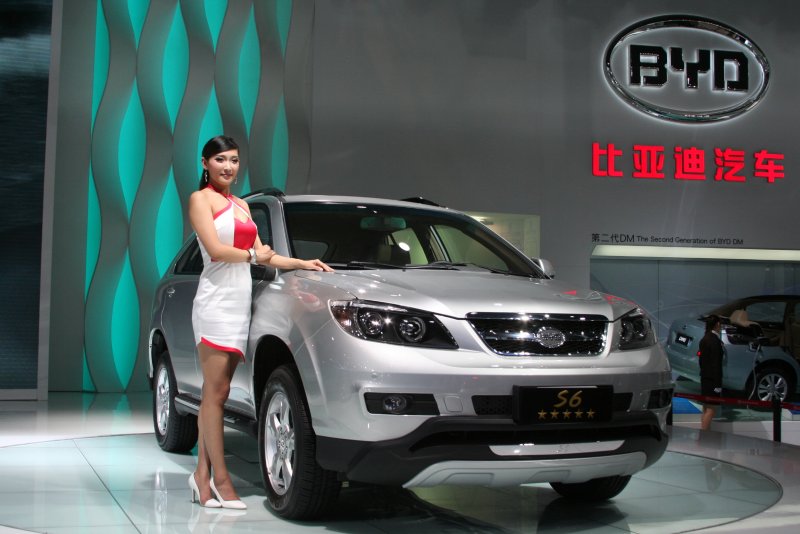 Китайский автомобиль BYD