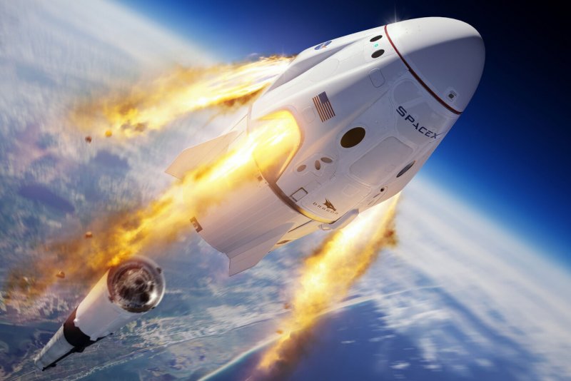 Корабль SPACEX Crew Dragon