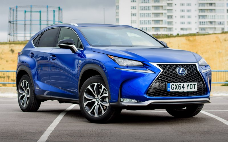 Lexus NX 300 синий