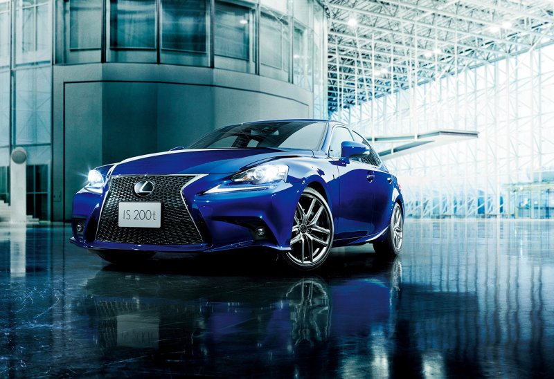 Lexus Blue is200t
