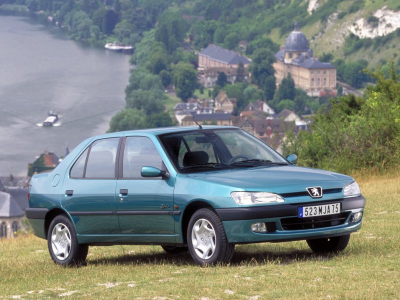 Peugeot 306 1993 – 2002 седан