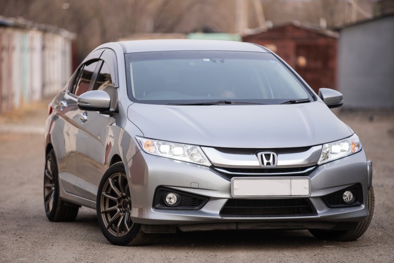 Honda Grace 2014
