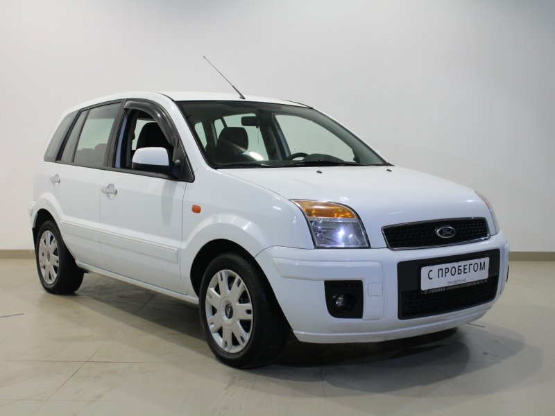 Форд Фьюжн 2008 белый