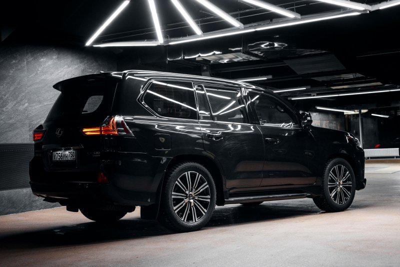 Lexus LX 570 Sport 2019