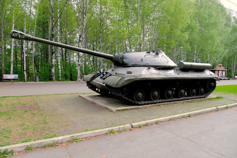 Парк Кирова ИС -3