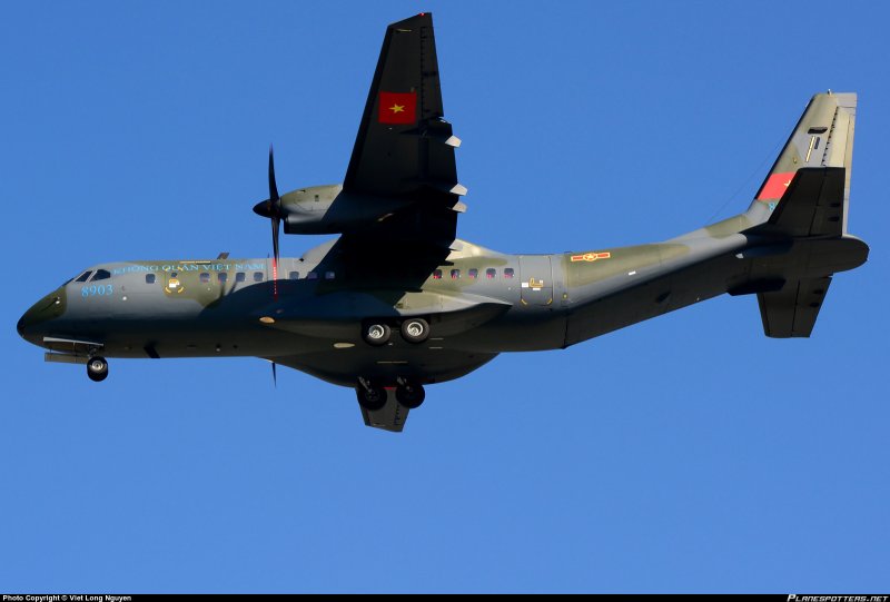 C-295 самолет