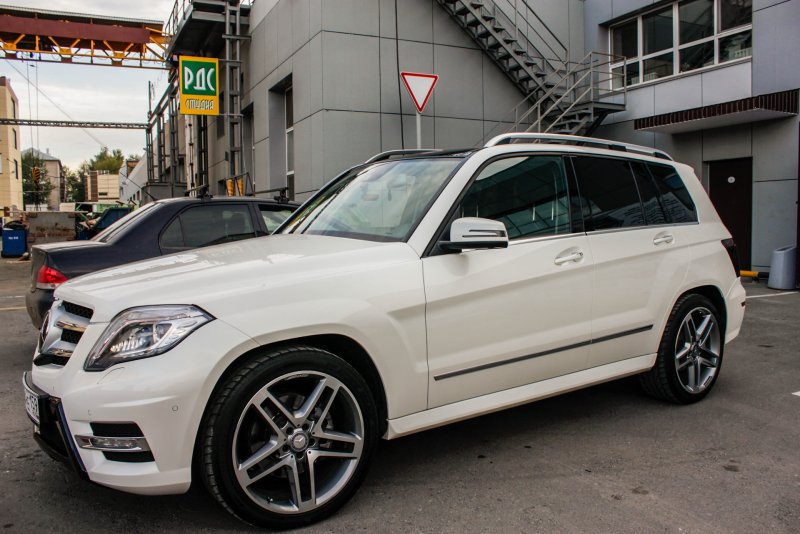 Мерседес-Бенц GLK 300 4matic