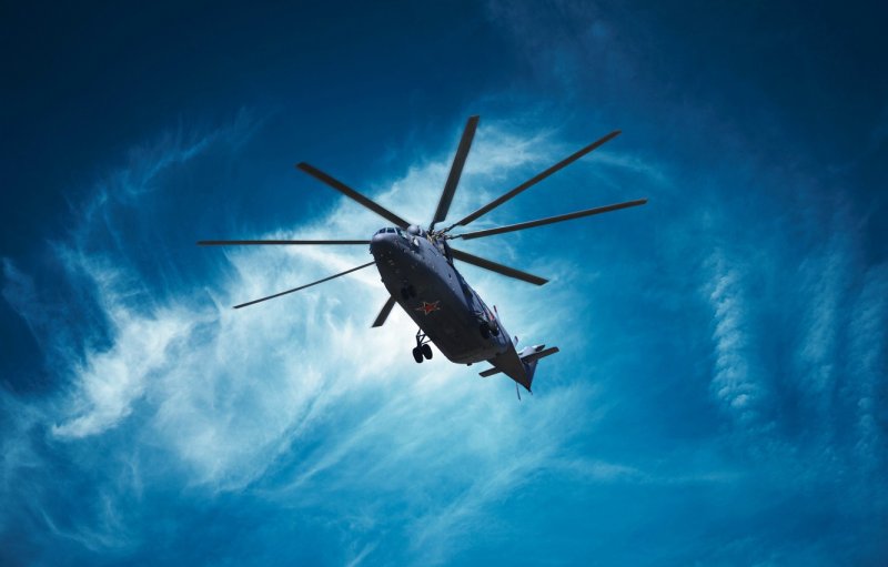 Ми-26 вертолёт в небе