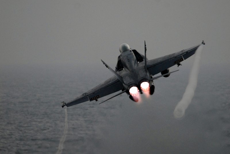 F18 Форсаж