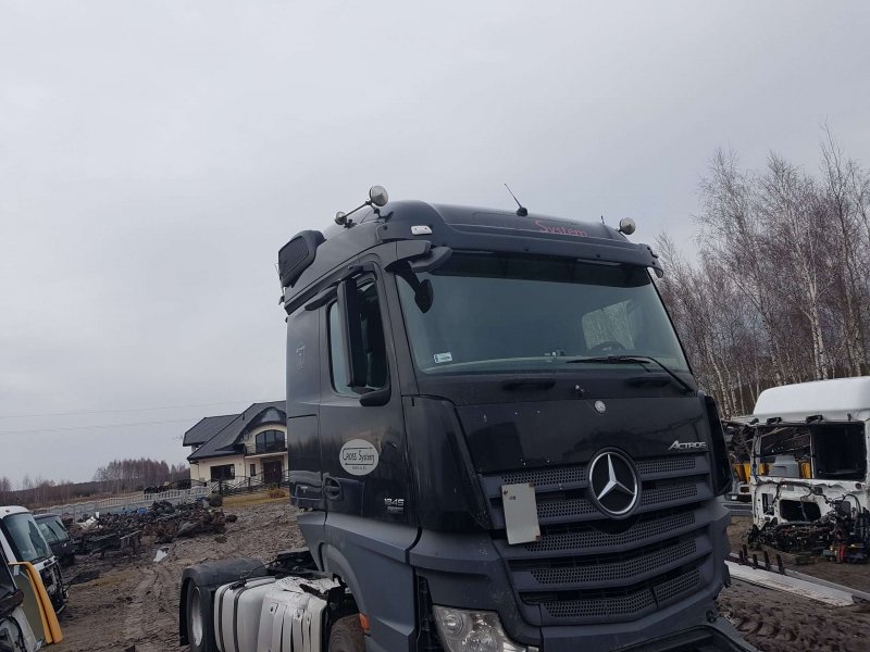 Mercedes Benz Actros 2014 салон