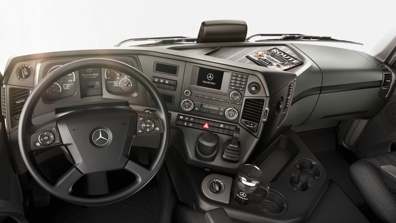 Mercedes Actros 2020 кабина